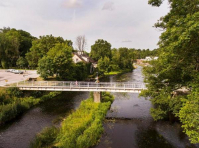 Lossi 8-6 Põltsamaa Lonny jõevaatega